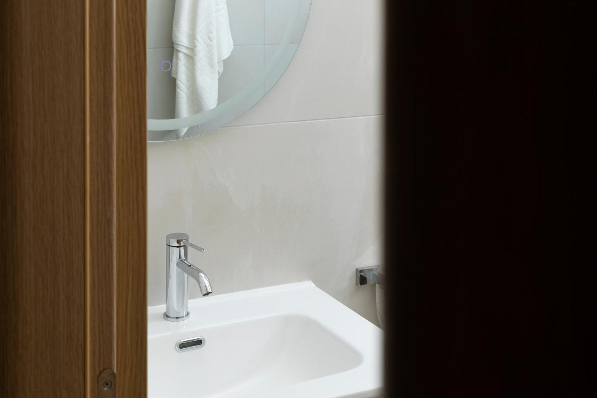Split Varos Inn Екстер'єр фото