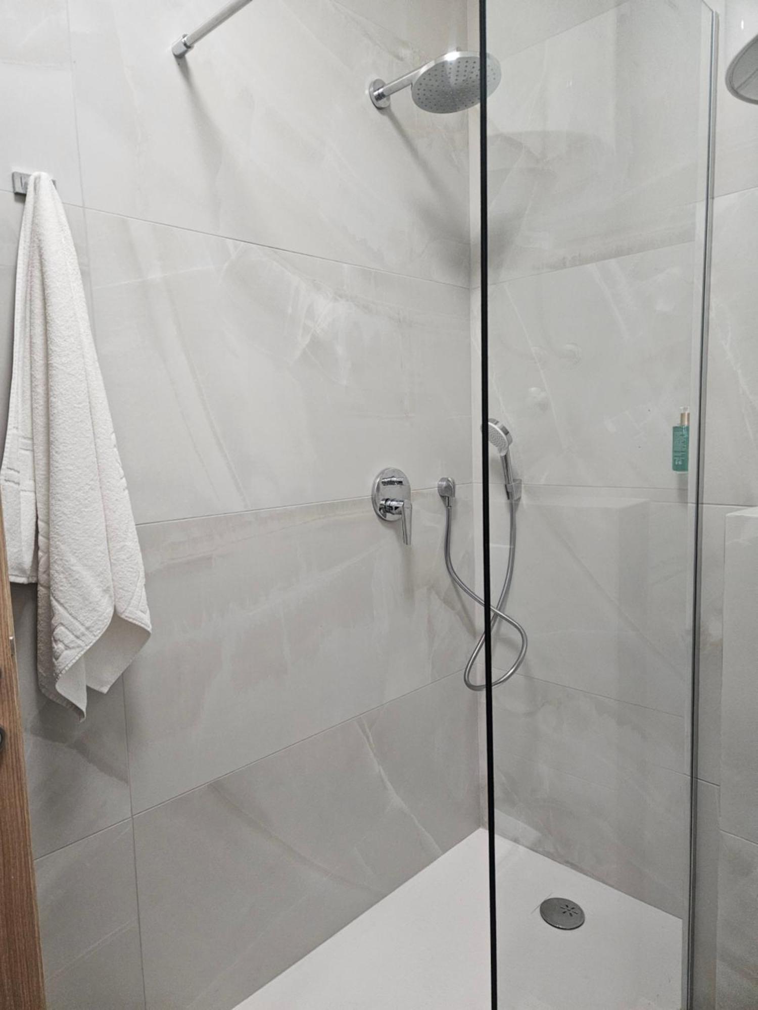 Split Varos Inn Екстер'єр фото