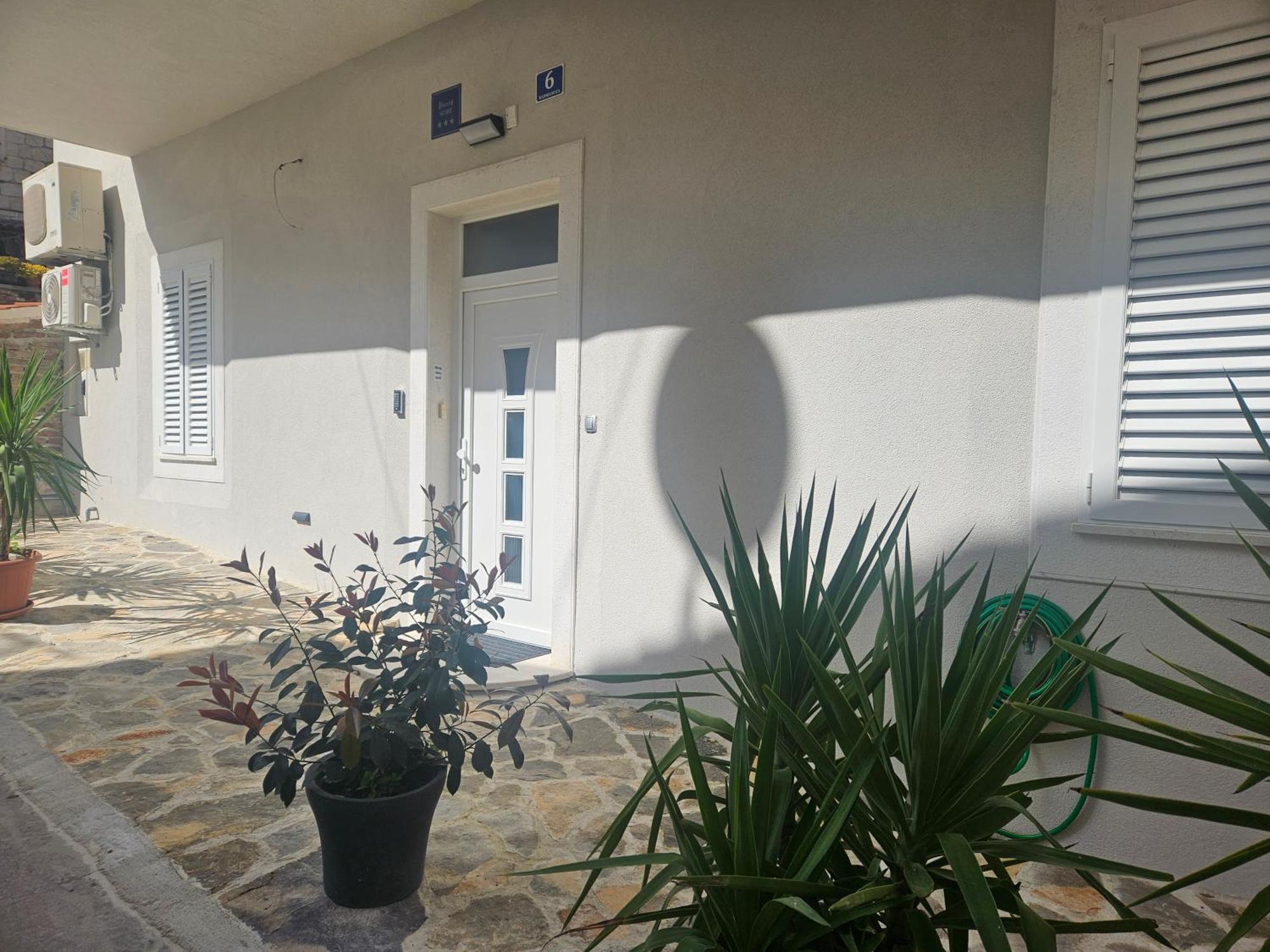 Split Varos Inn Екстер'єр фото